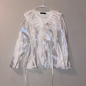 White long sleeve blouse